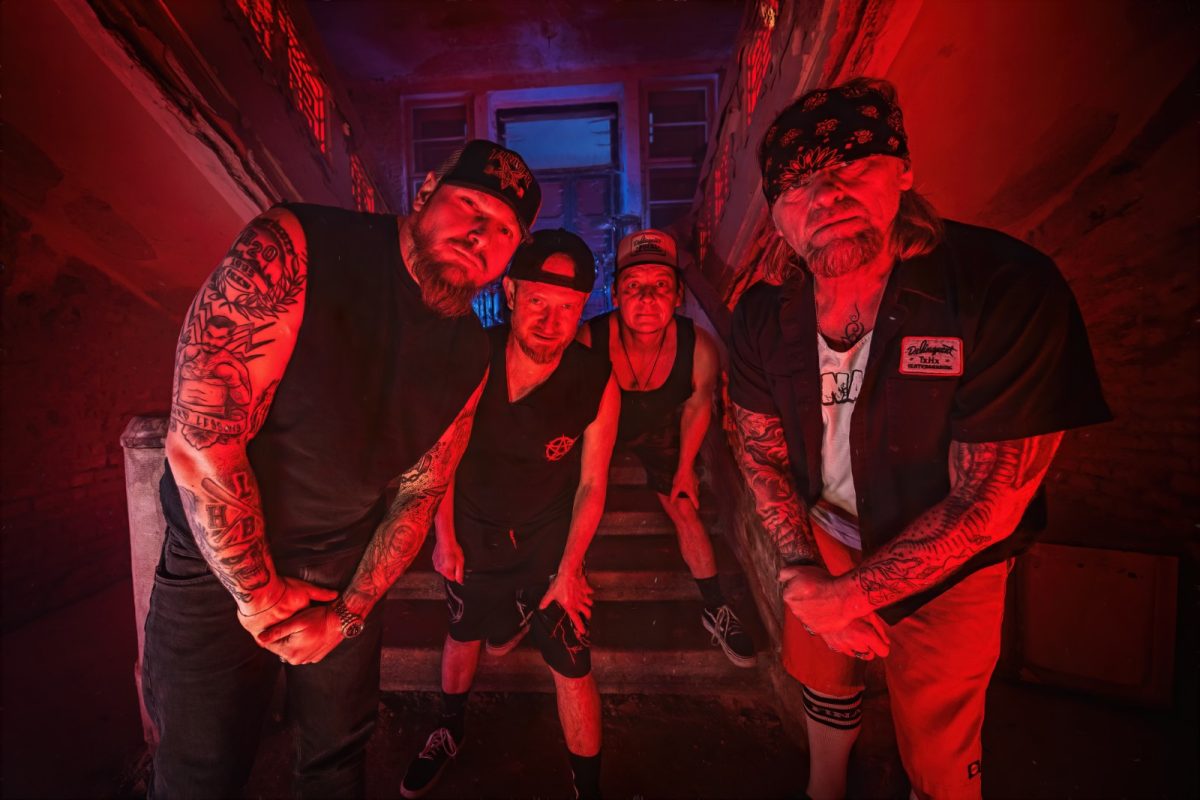 Krucipusk / Bára Basikoví a Pačes - Klub OKO